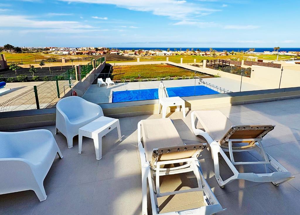 Plaza de Serenidad Luxury House – Rooftop Terrasse mit Meerblick, Caleta de Fuste, Fuerteventura